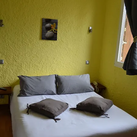 La Tour Du Loup Hotel 3*